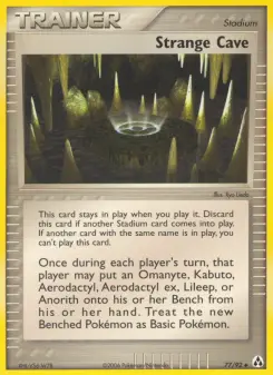 Pokémon-Karte Seltsame Höhle 077/092